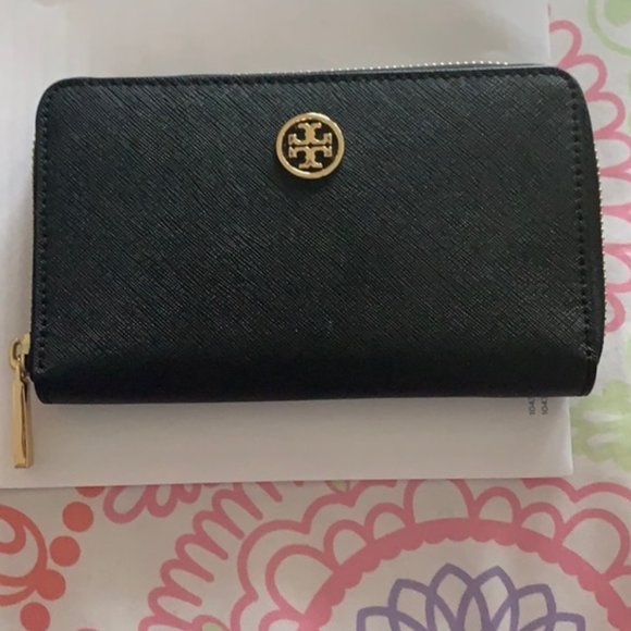 Tory Burch Handbags - Tory burch wallet take best offer !